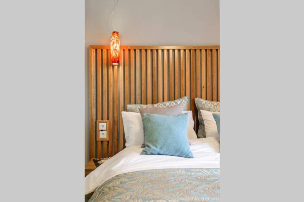 Ksquared, Nilie Hospitality Mgmt Apartment Tesalonika Bagian luar foto