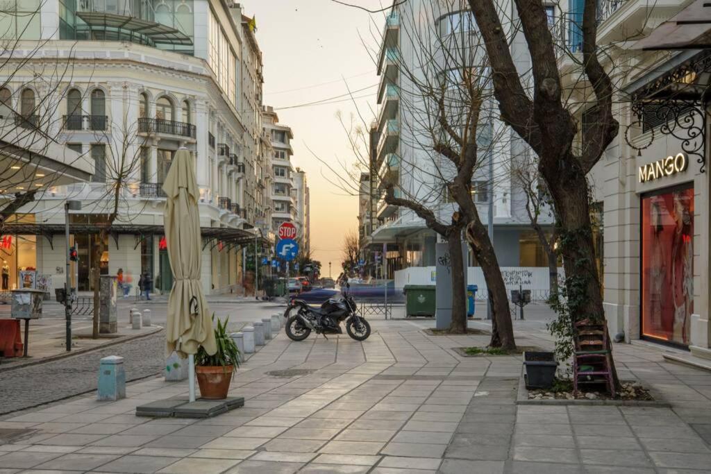 Ksquared, Nilie Hospitality Mgmt Apartment Tesalonika Bagian luar foto
