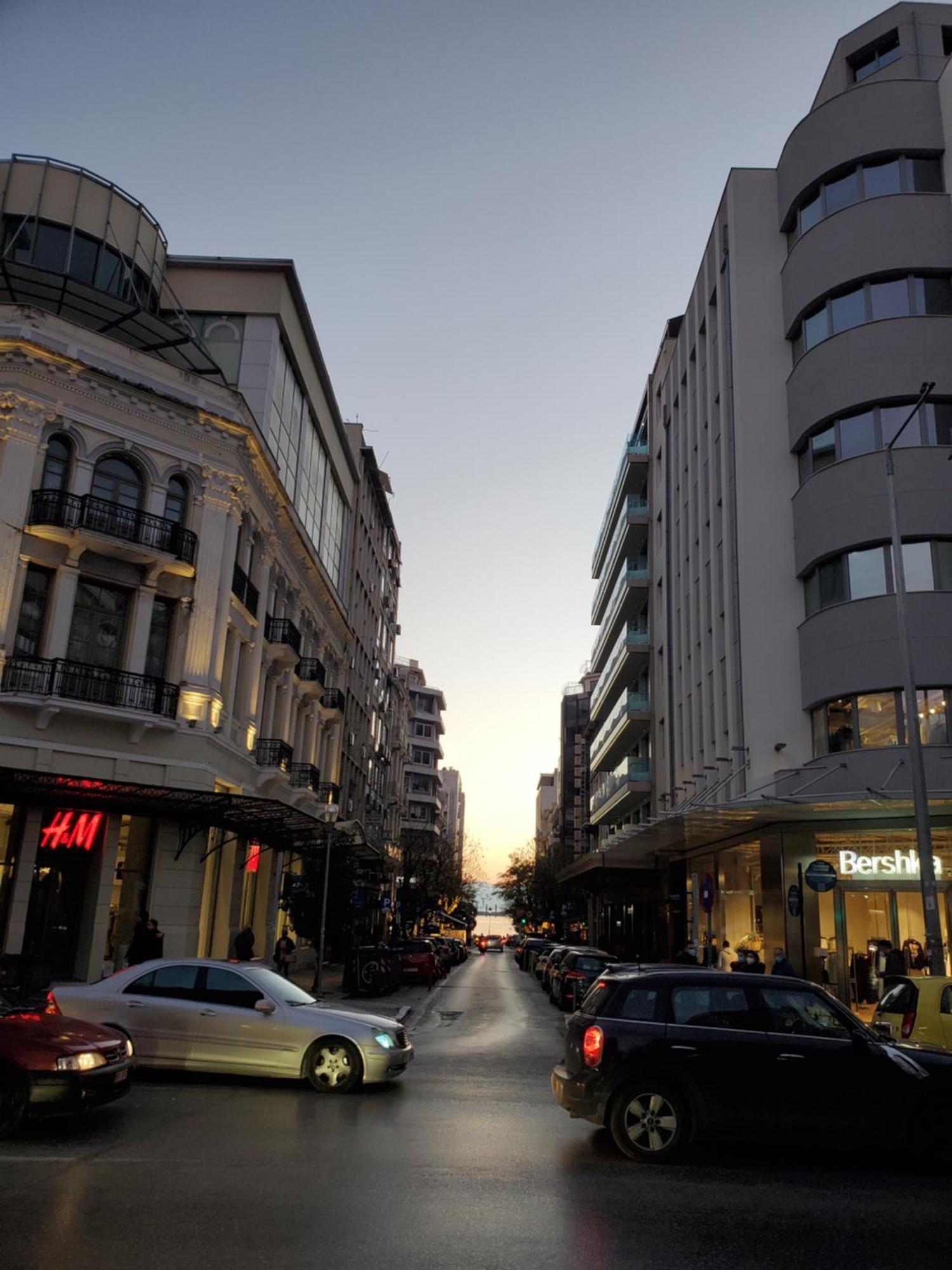 Ksquared, Nilie Hospitality Mgmt Apartment Tesalonika Bagian luar foto